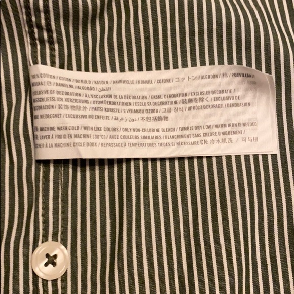 LIKE NEW Mens A&F collared shirt . - Picture 5 of 5